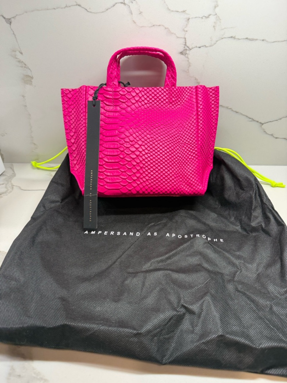 NWT 💗Ampersand As Apostrophe 🩷Micro Tote